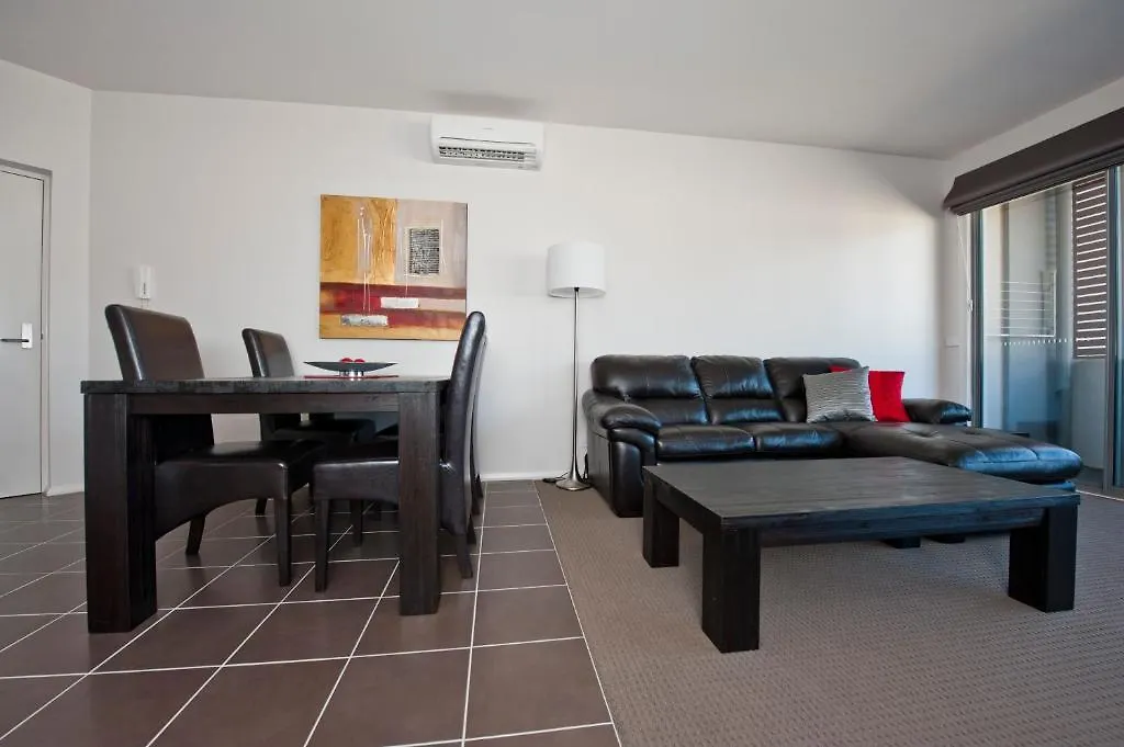 Lj Hooker Manuka Prestige Accommodation Canberra 5*,